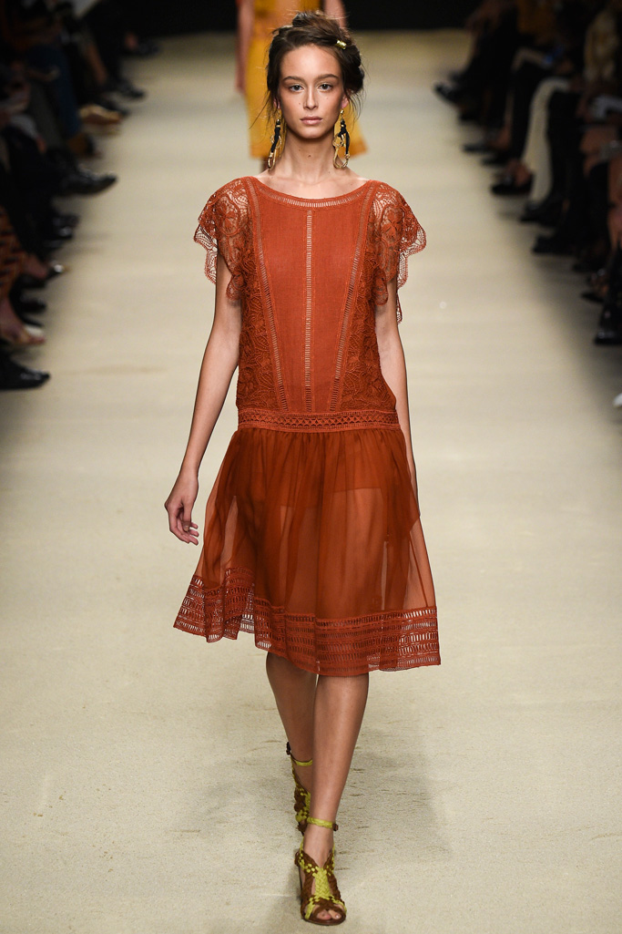 Alberta Ferretti 2024米兰时装秀