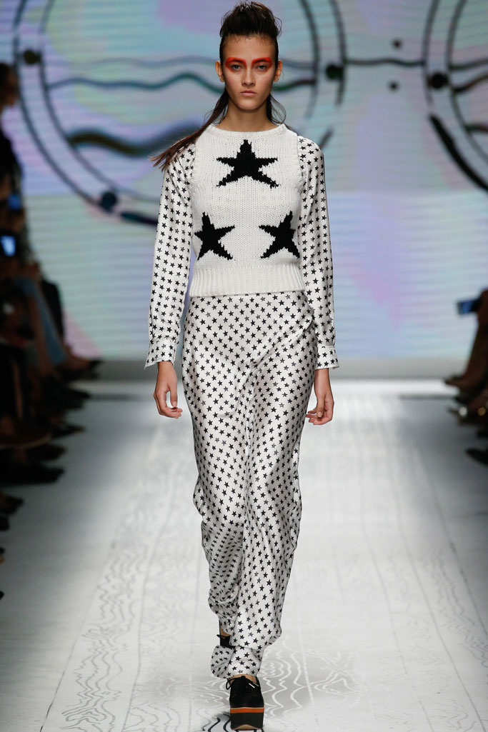 Max Mara（麦丝玛拉）2024米兰时装秀