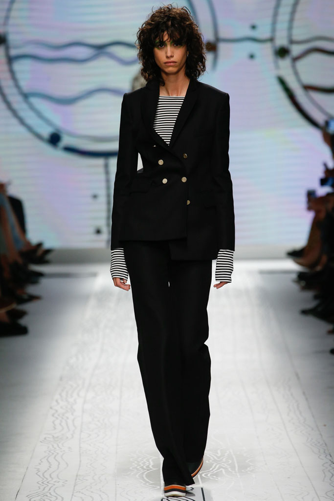 Max Mara（麦丝玛拉）2024米兰时装秀