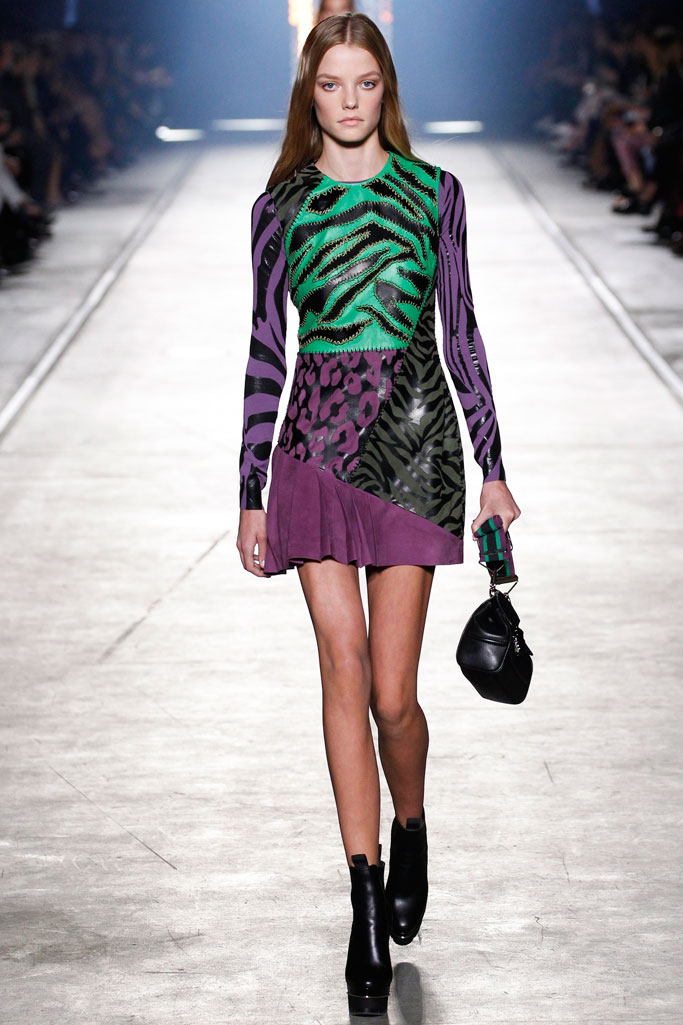 Versace（范思哲）2024米兰时装秀