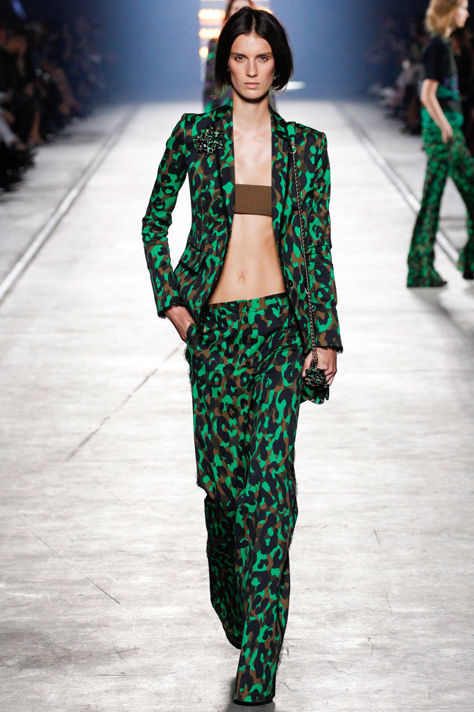 Versace（范思哲）2024米兰时装秀