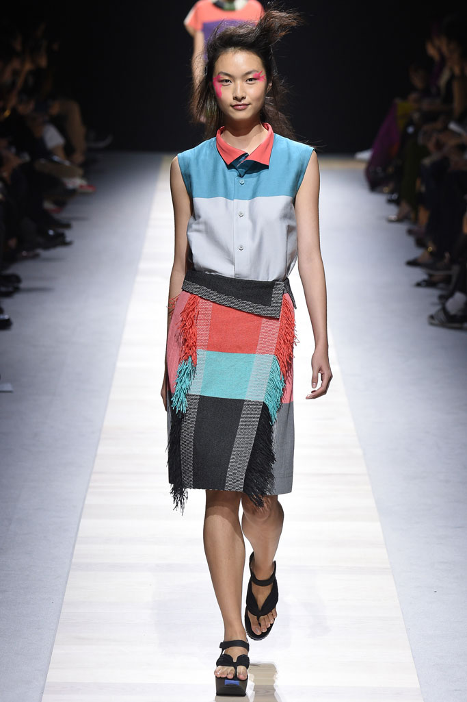 Issey Miyake（三宅一生）2024巴黎时装秀