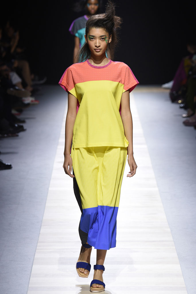 Issey Miyake（三宅一生）2024巴黎时装秀