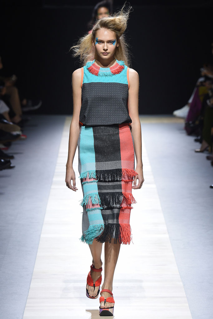 Issey Miyake（三宅一生）2024巴黎时装秀