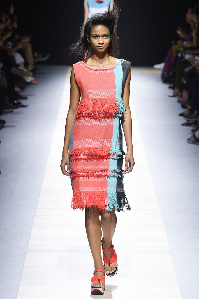 Issey Miyake（三宅一生）2024巴黎时装秀