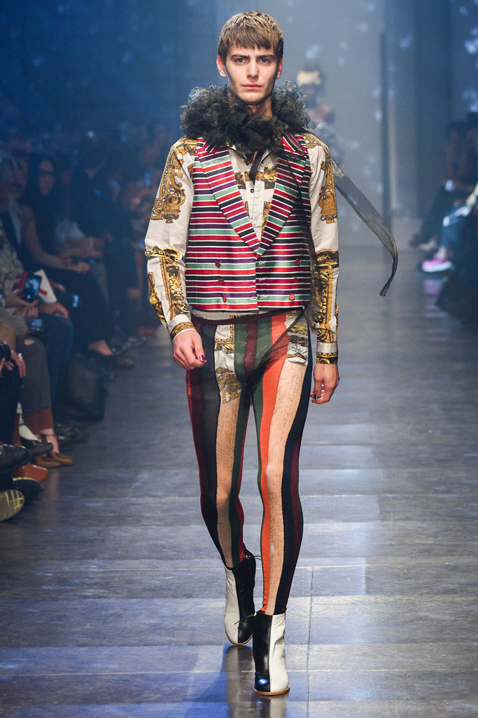 Vivienne Westwood 2024巴黎时装秀