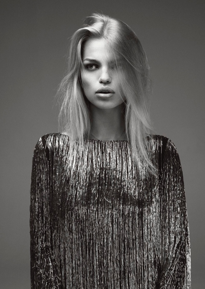 超模Daphne Groeneveld 演绎《Glass》杂志黑白时尚大片