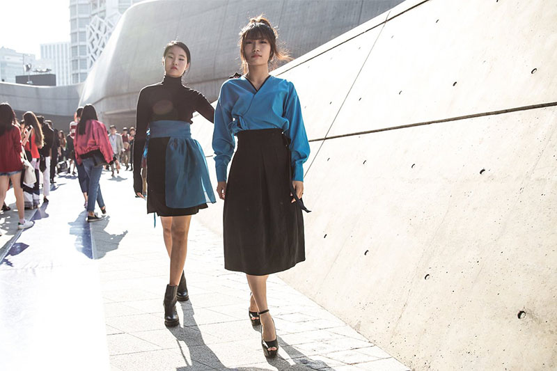 传统渗透于现代：首尔时装周的韩服街拍