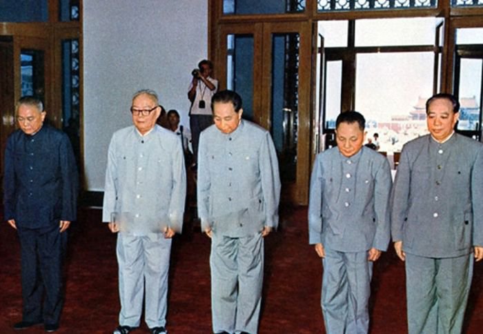 老照片：毛主席纪念堂是怎样建成的