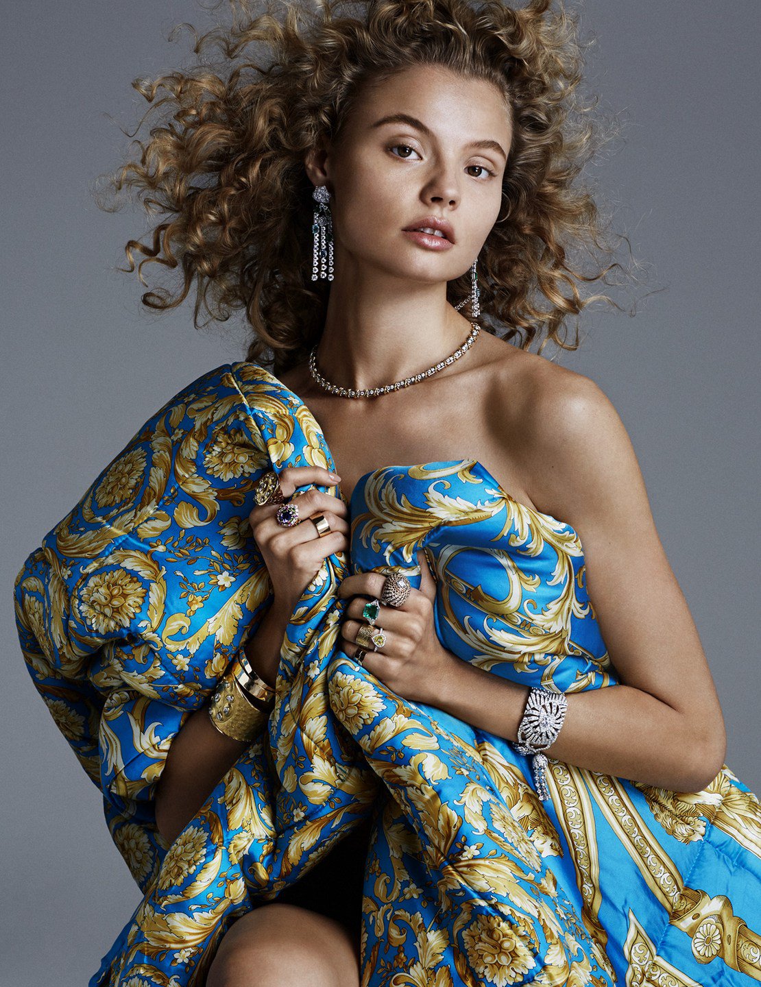 Magdalena Frackowiak演绎《Vogue》杂志西班牙时尚大片