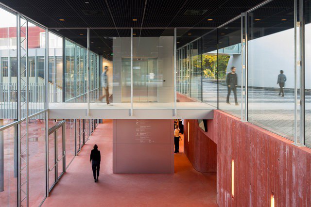 鹿特丹Shift Architecture Urbanism：简单几何体博物馆建筑群 