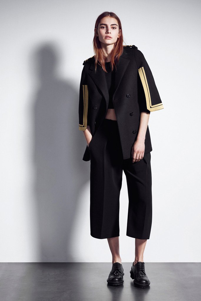 Neil Barrett（尼奥·贝奈特）2024早秋LookBook