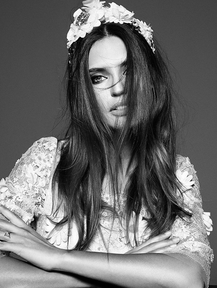 名模Bianca Balti 演绎《Woman》杂志西班牙版时尚杂志