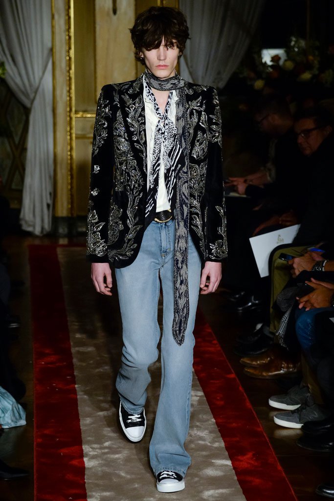 Roberto Cavalli（罗伯特·卡沃利）2024米兰时装周男装秀