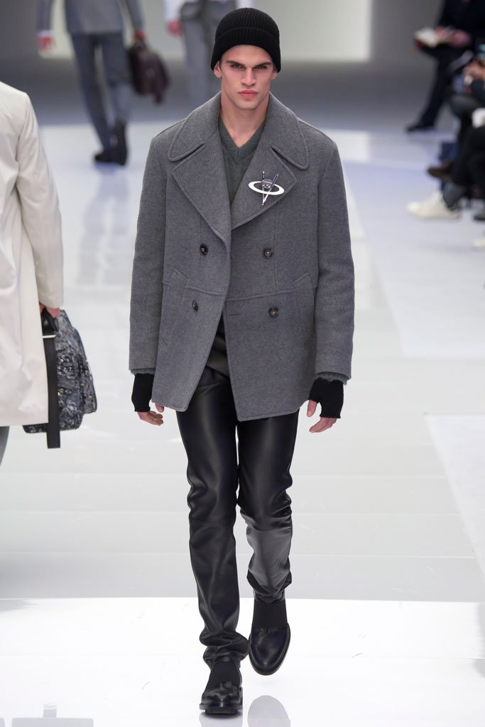 Versace（范思哲）2024米兰时装周男装秀