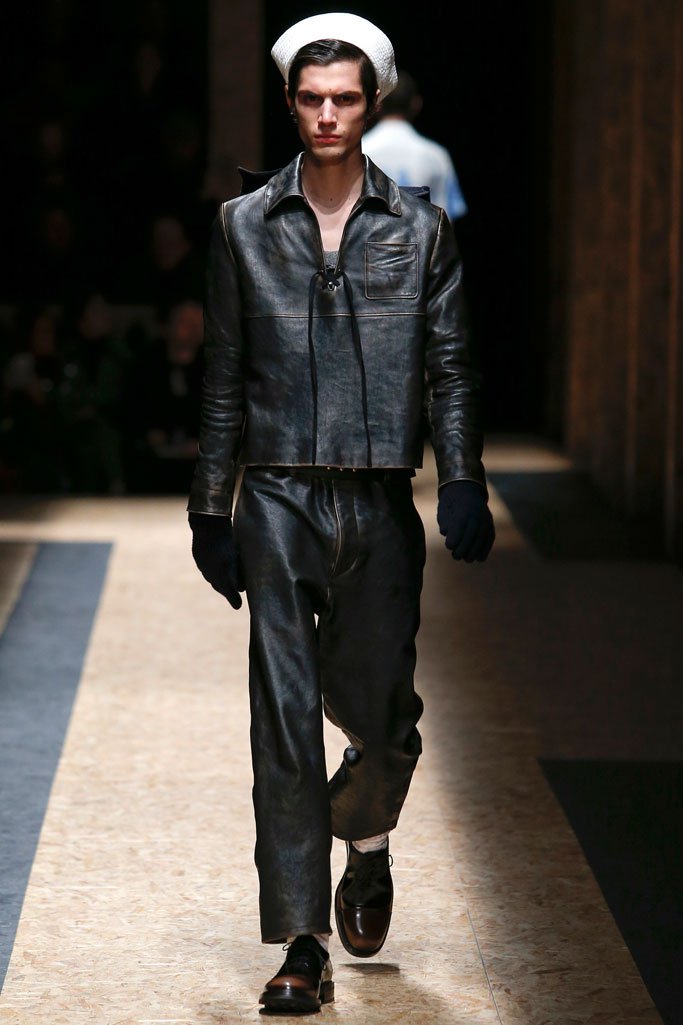 Prada（普拉达）2024米兰时装周男装秀