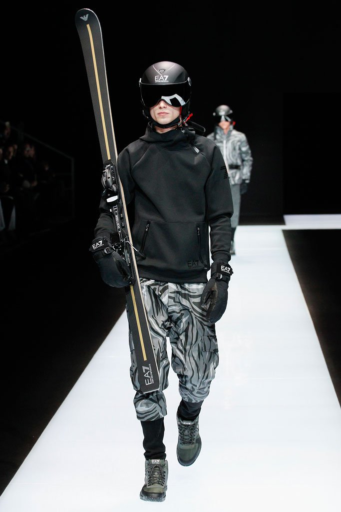 Emporio Armani（安普里奥·阿玛尼）2024米兰时装周男装秀