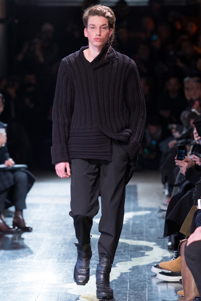 Yohji Yamamoto（山本耀司）2024巴黎时装周男装秀