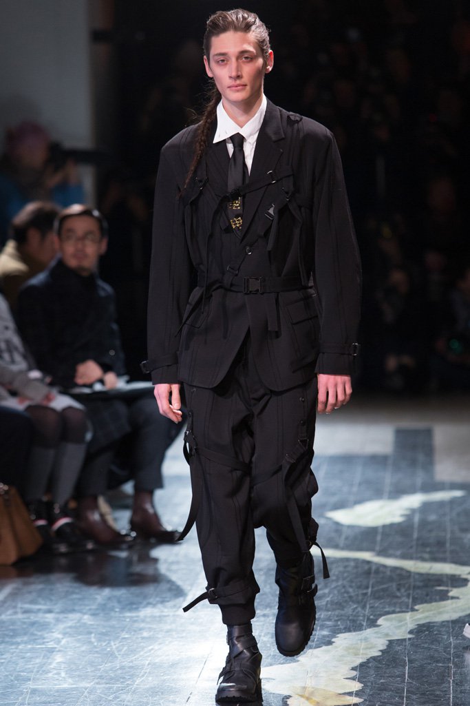 Yohji Yamamoto（山本耀司）2024巴黎时装周男装秀