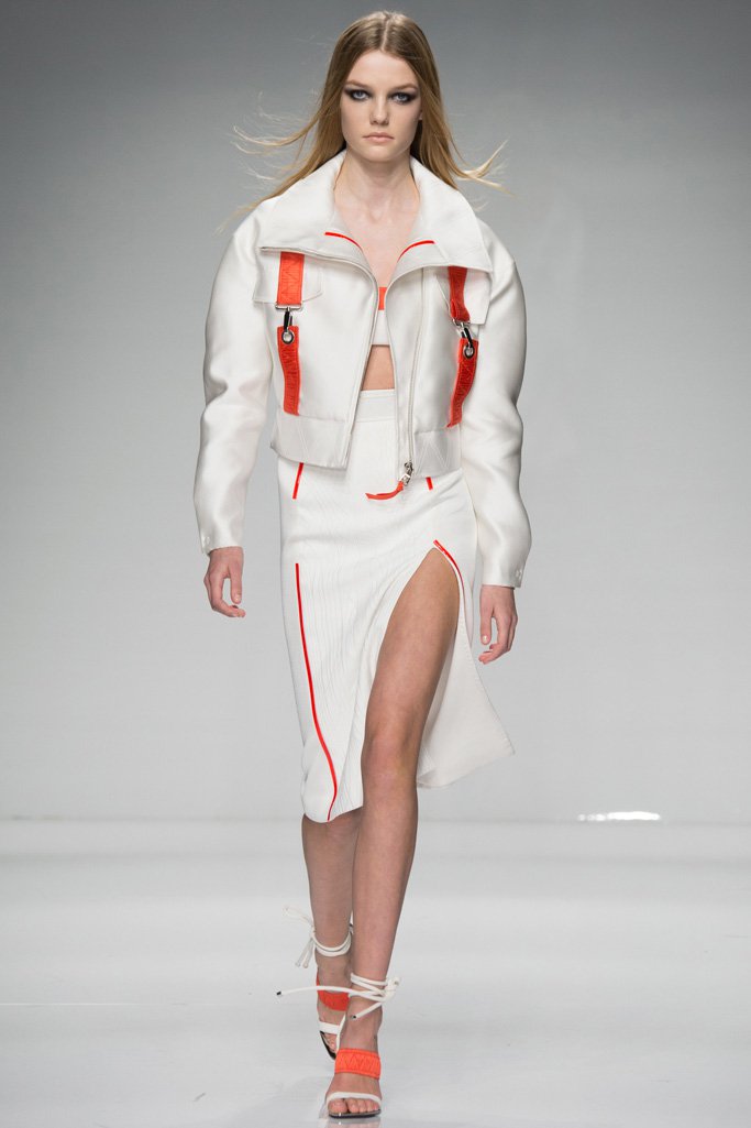 Atelier Versace（范思哲）2024高级定制时装秀