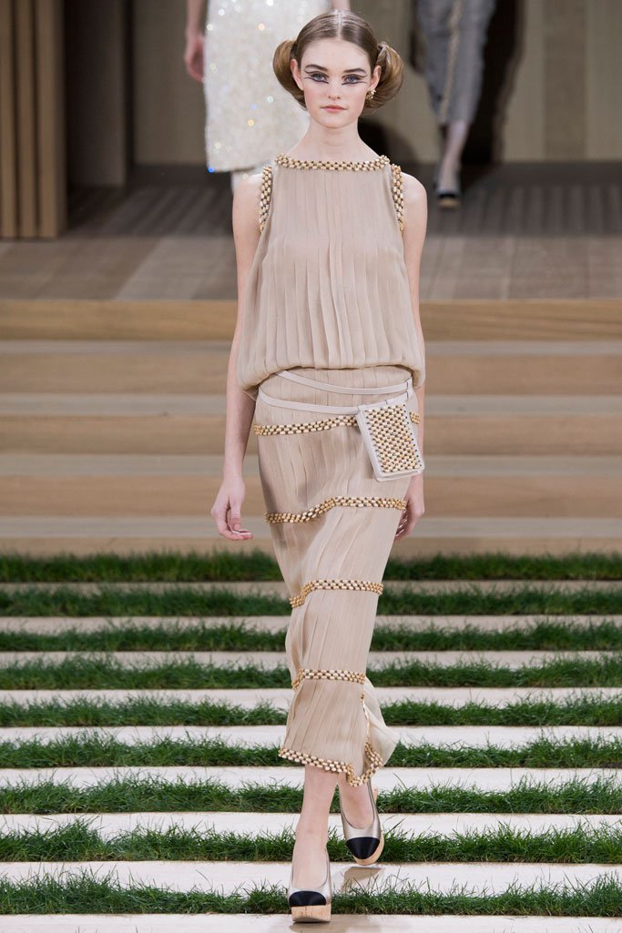 Chanel（香奈儿）2024春夏巴黎时装周时装秀