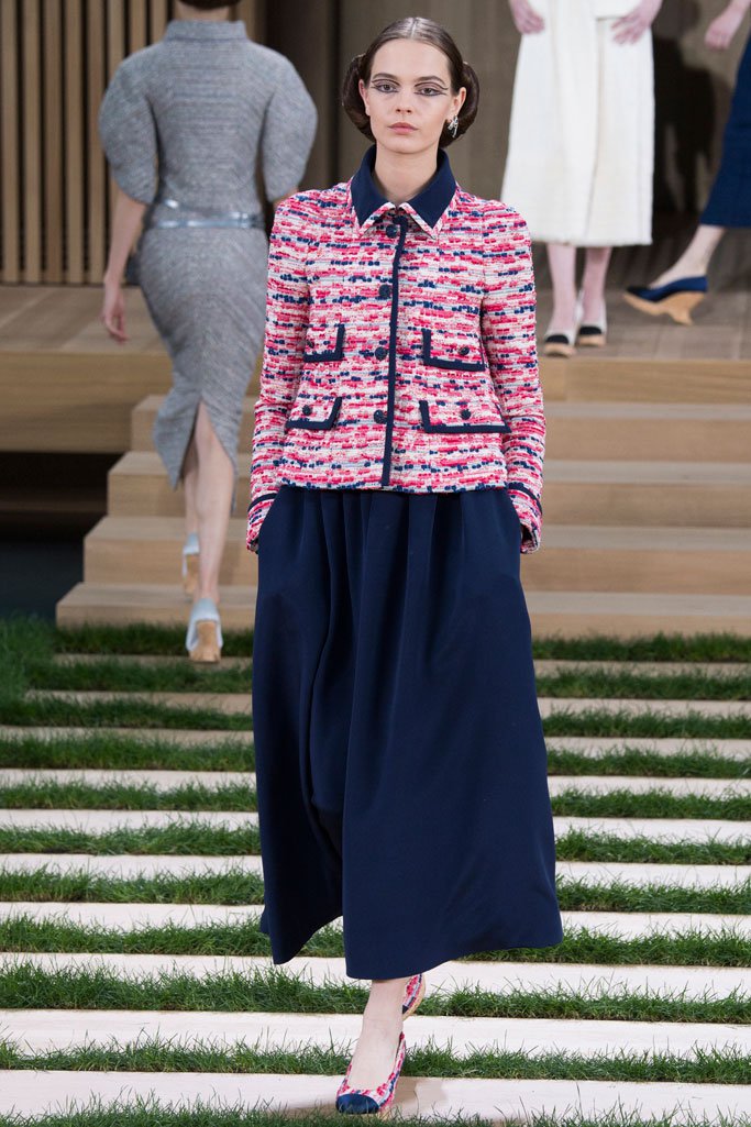 Chanel（香奈儿）2024春夏巴黎时装周时装秀