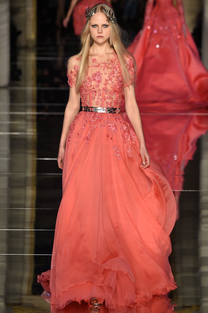 Zuhair Murad（祖海·慕拉）2024时装发布会女装秀