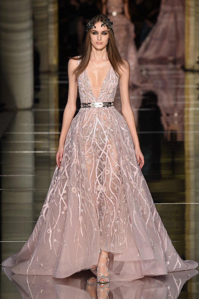 Zuhair Murad（祖海·慕拉）2024时装发布会女装秀
