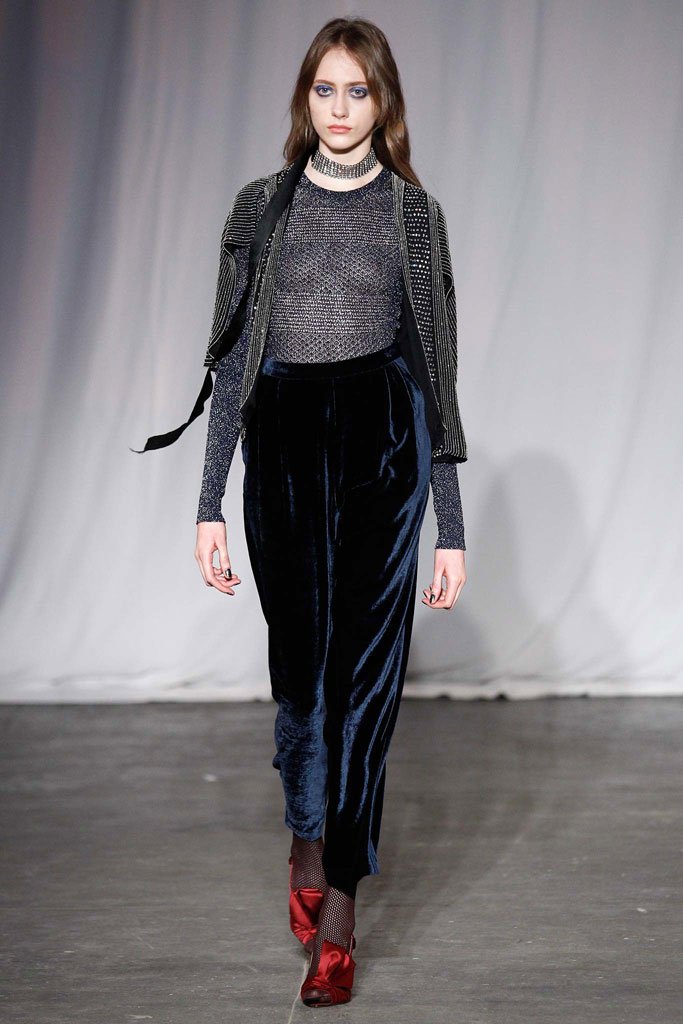 Jill Stuart（吉尔·斯图尔特）2024纽约时装周女装秀