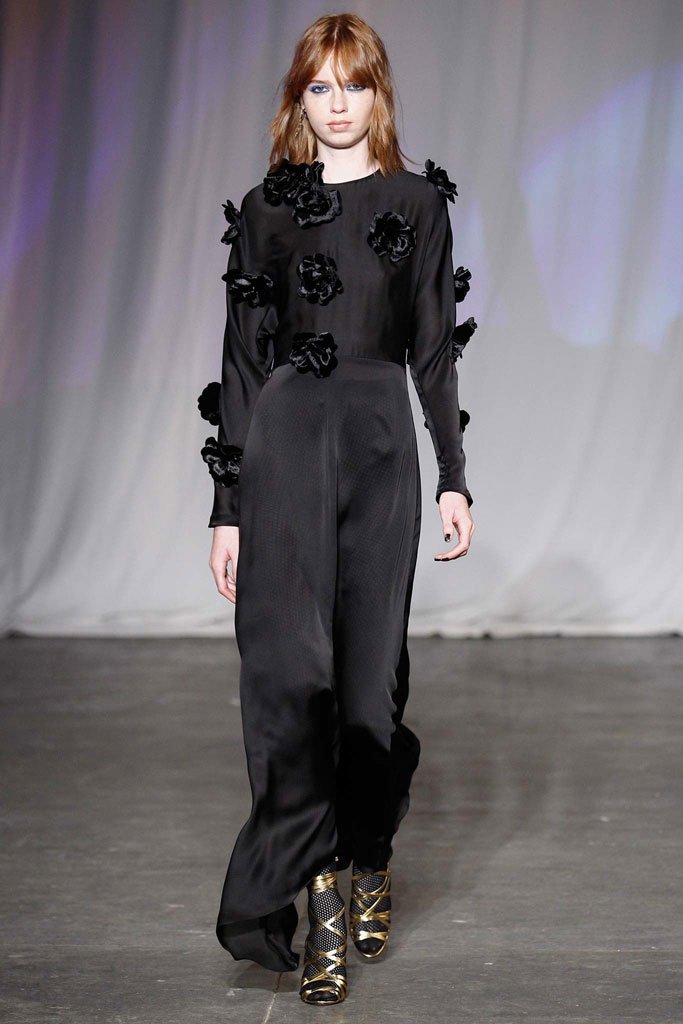 Jill Stuart（吉尔·斯图尔特）2024纽约时装周女装秀
