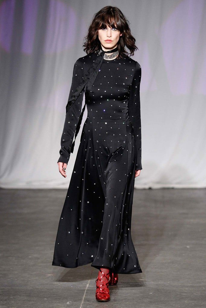 Jill Stuart（吉尔·斯图尔特）2024纽约时装周女装秀