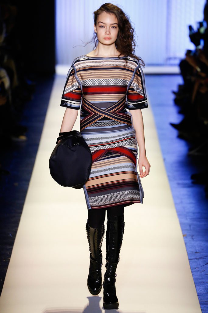 Hervé Léger by Max Azria 2024纽约时装周女装秀