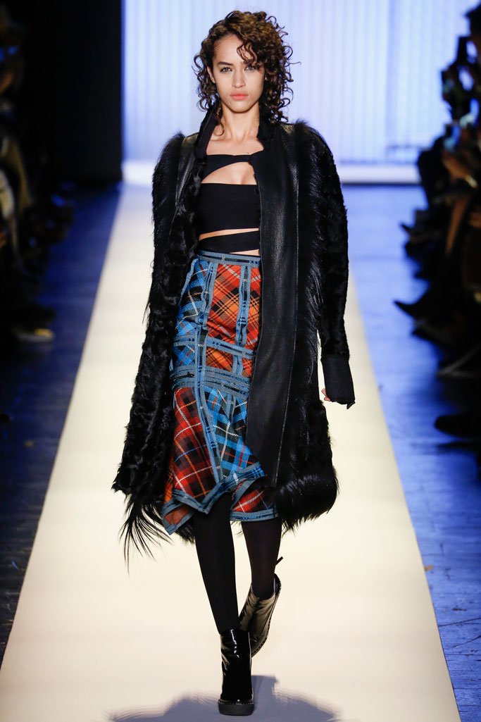 Hervé Léger by Max Azria 2024纽约时装周女装秀