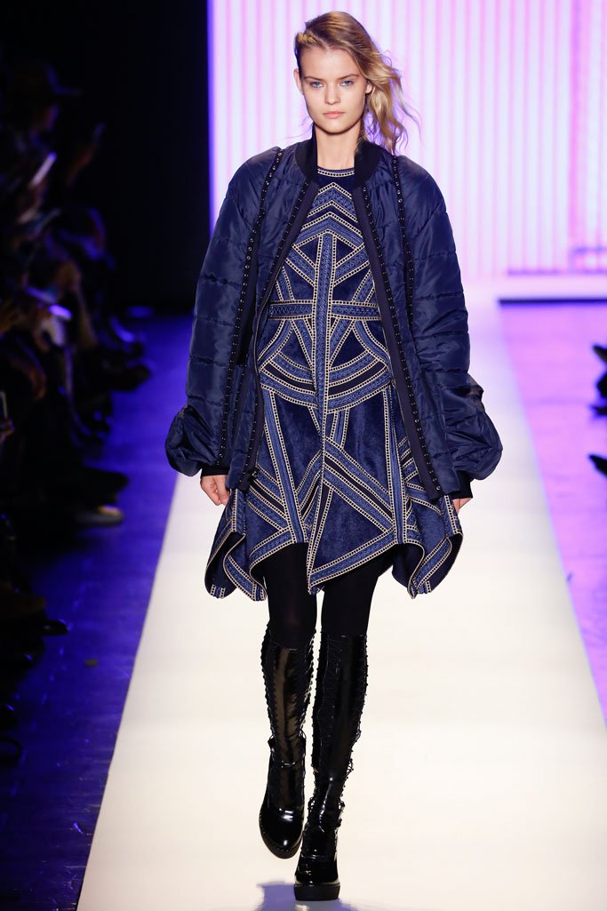 Hervé Léger by Max Azria 2024纽约时装周女装秀
