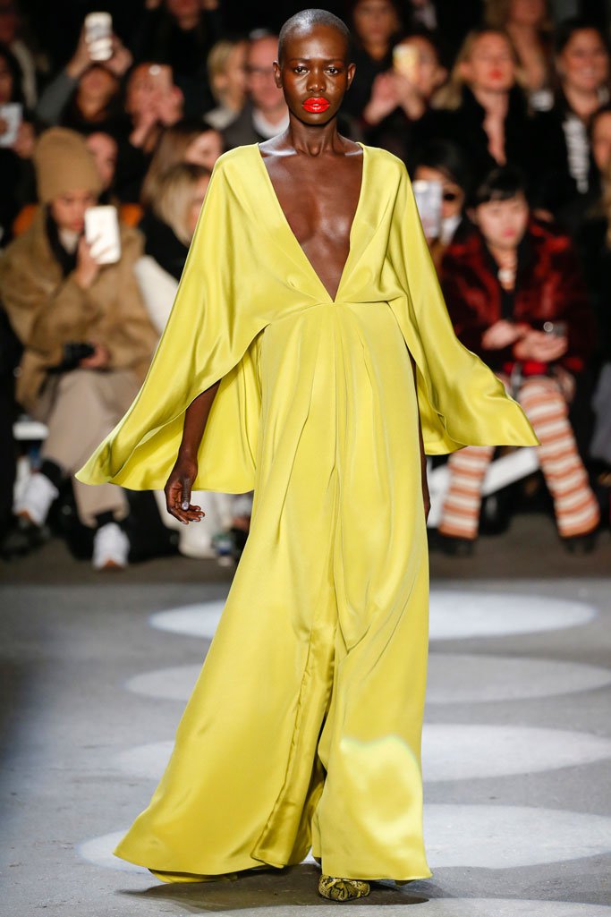 Christian Siriano 2024纽约时装周女装秀