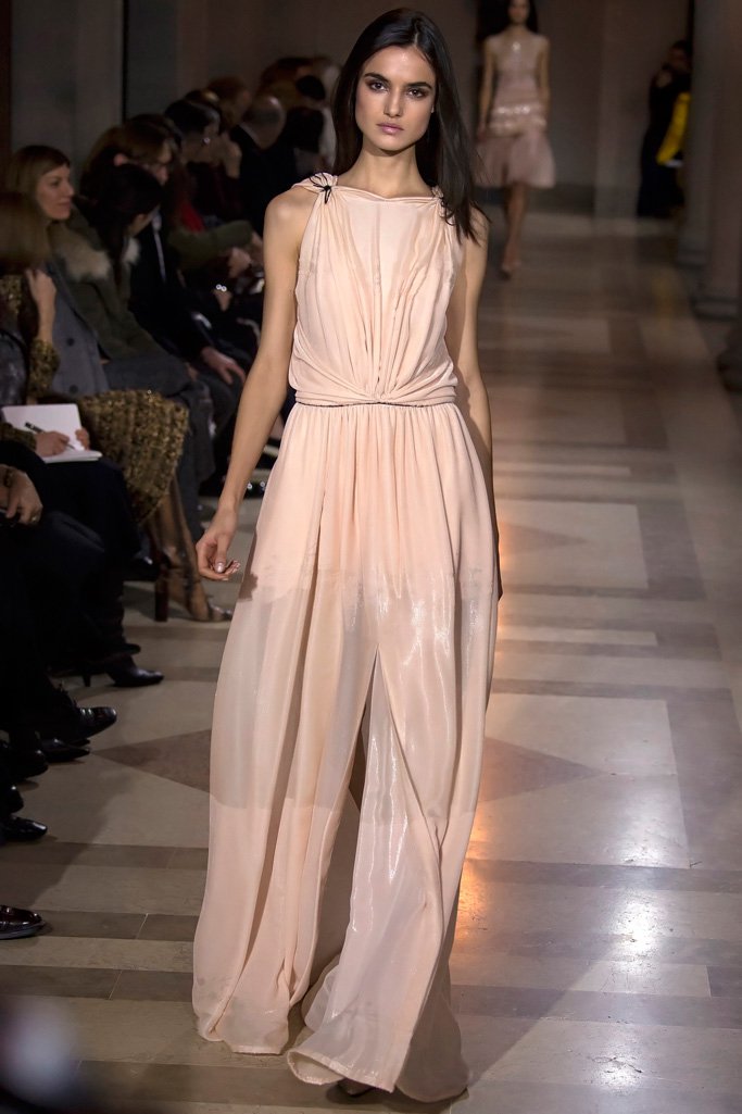 Carolina Herrera（卡罗琳娜·埃莱拉） 2024纽约时装周女装秀