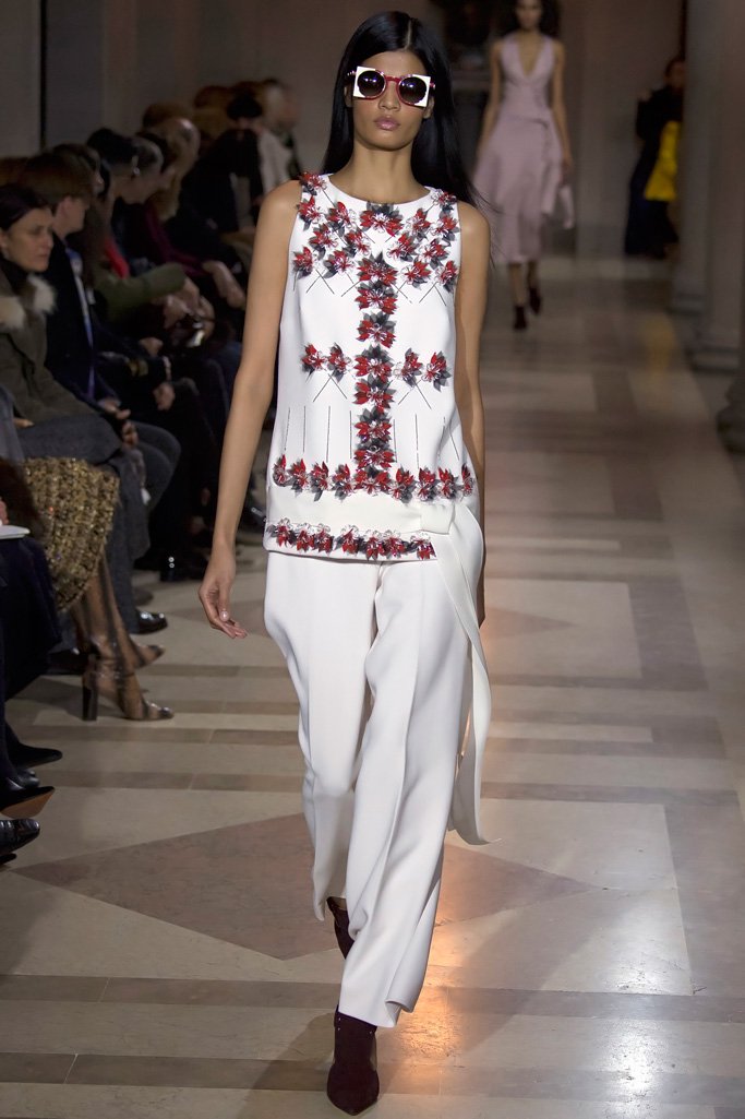 Carolina Herrera（卡罗琳娜·埃莱拉） 2024纽约时装周女装秀
