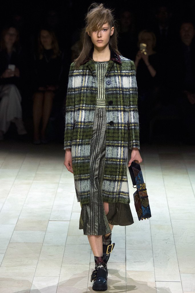 Burberry（博柏利）2024伦敦时装周女装秀