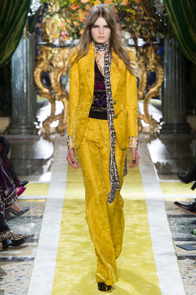 Roberto Cavalli 2024米兰时装周女装秀