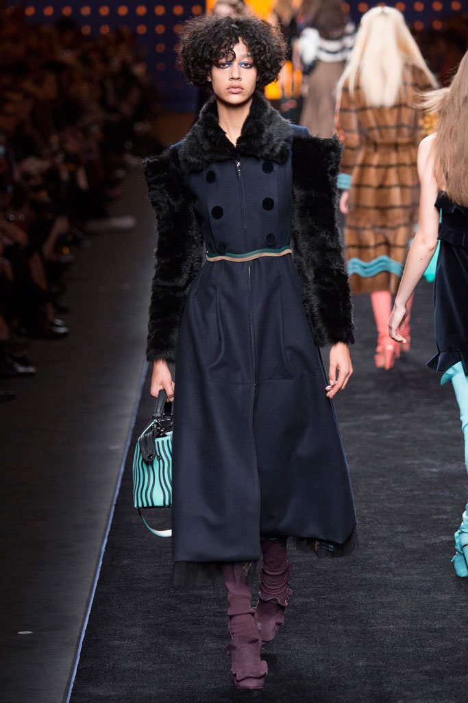 Fendi（芬迪）2024米兰时装周女装秀