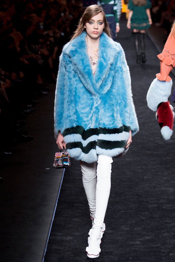 Fendi（芬迪）2024米兰时装周女装秀