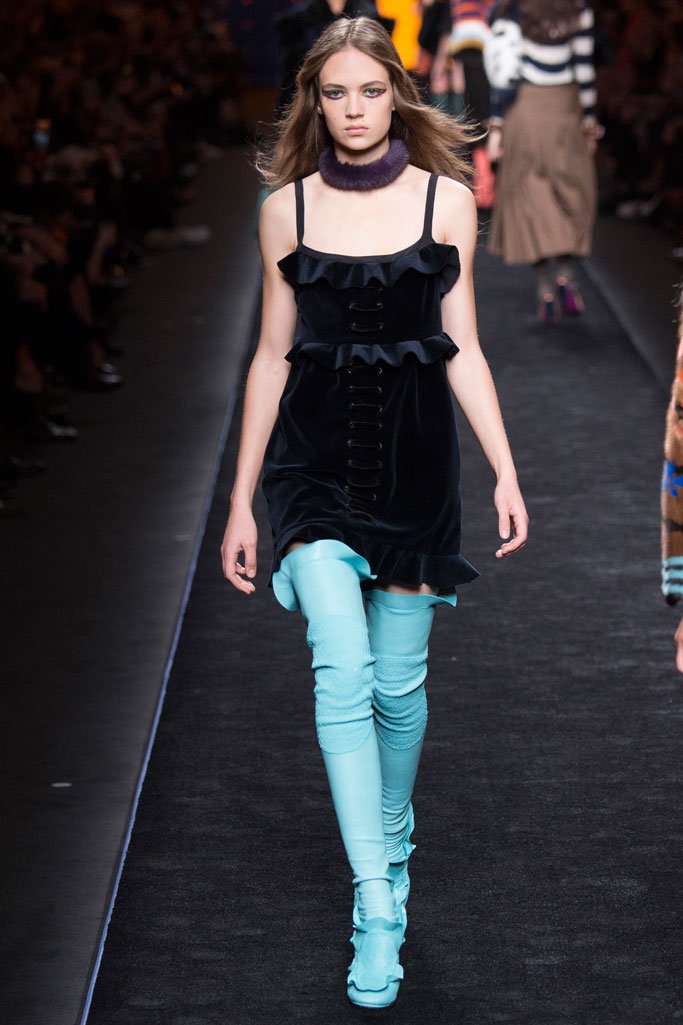 Fendi（芬迪）2024米兰时装周女装秀