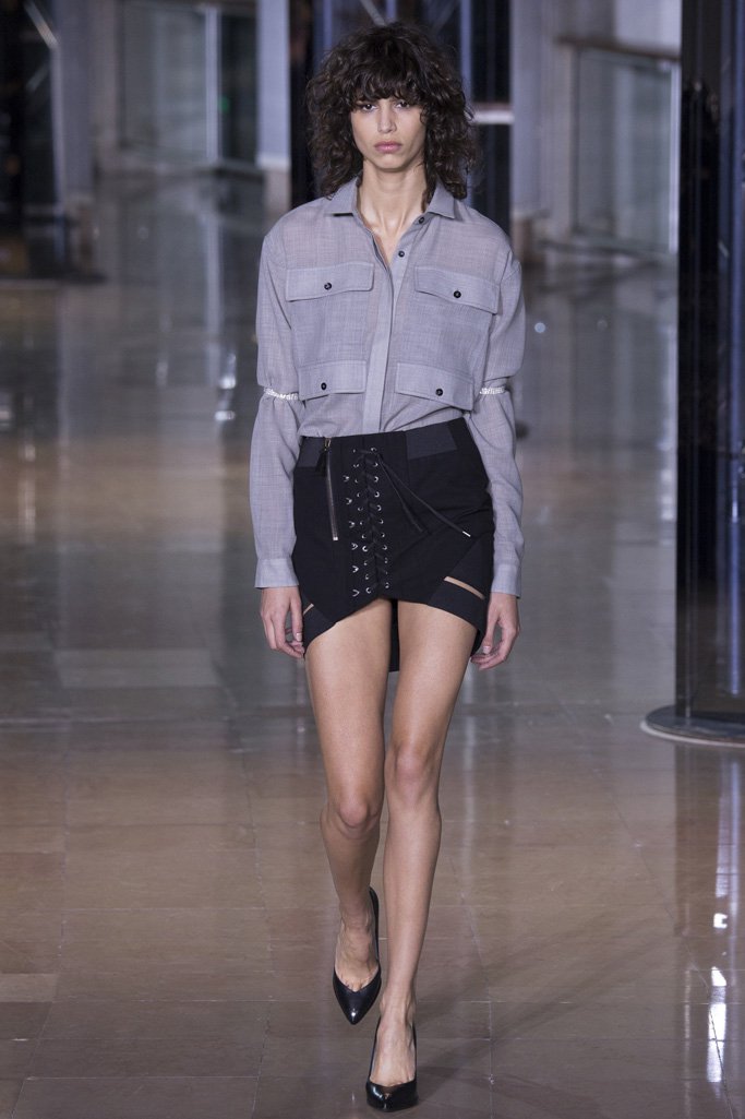 Anthony Vaccarello 2024巴黎时装发布会女装秀