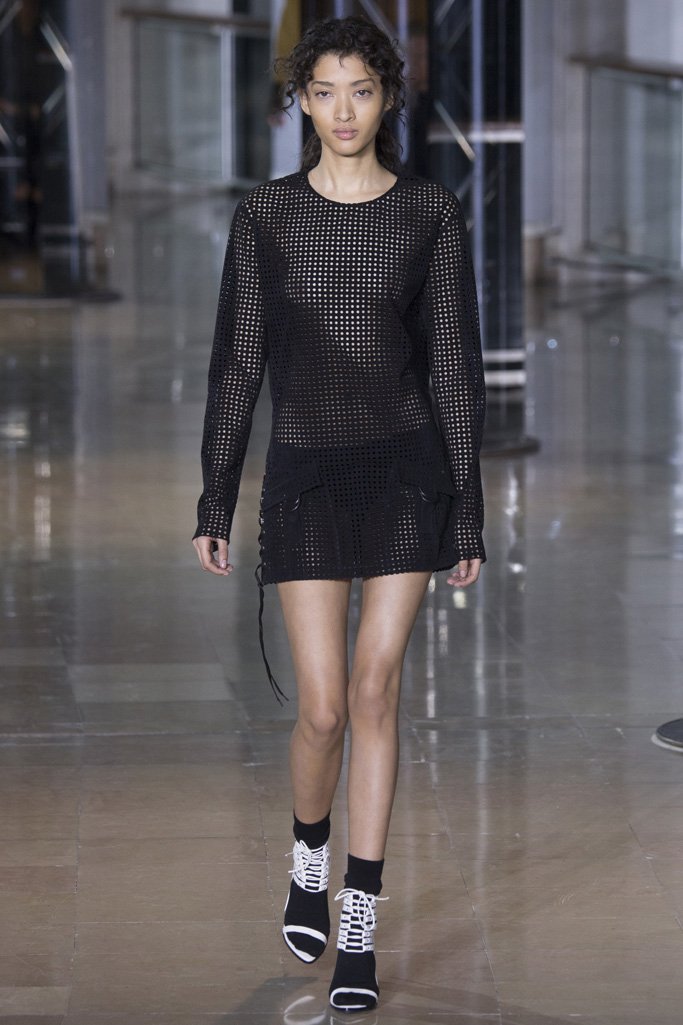 Anthony Vaccarello 2024巴黎时装发布会女装秀