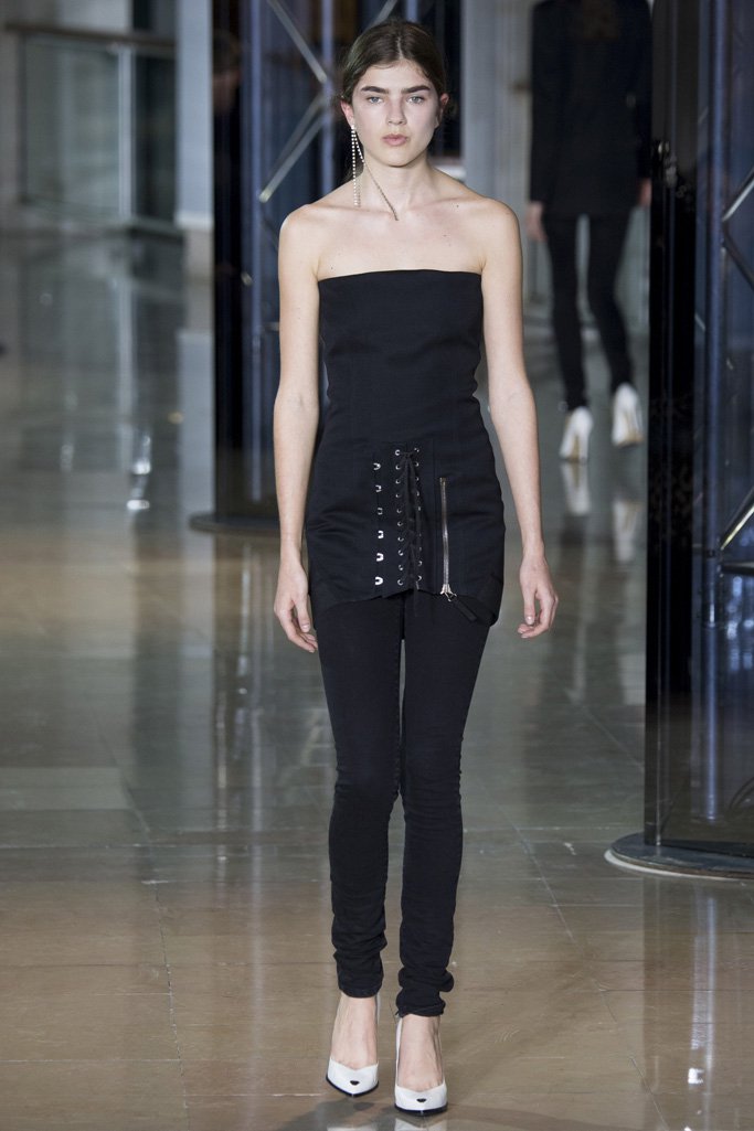 Anthony Vaccarello 2024巴黎时装发布会女装秀