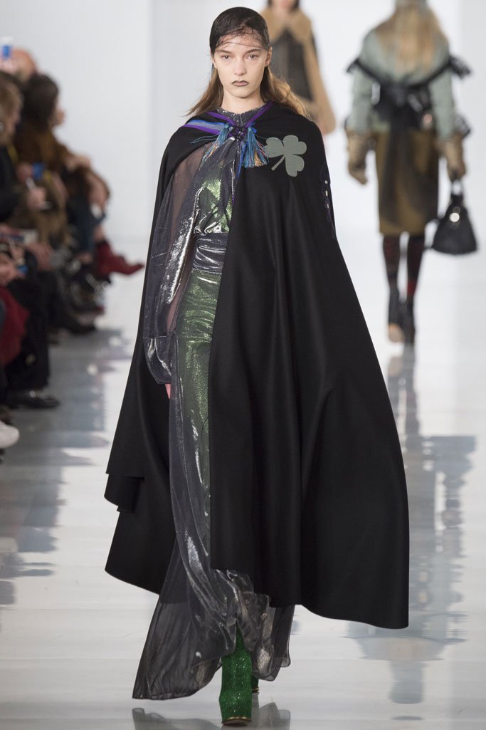 Maison Margiela 2024巴黎时装周女装秀