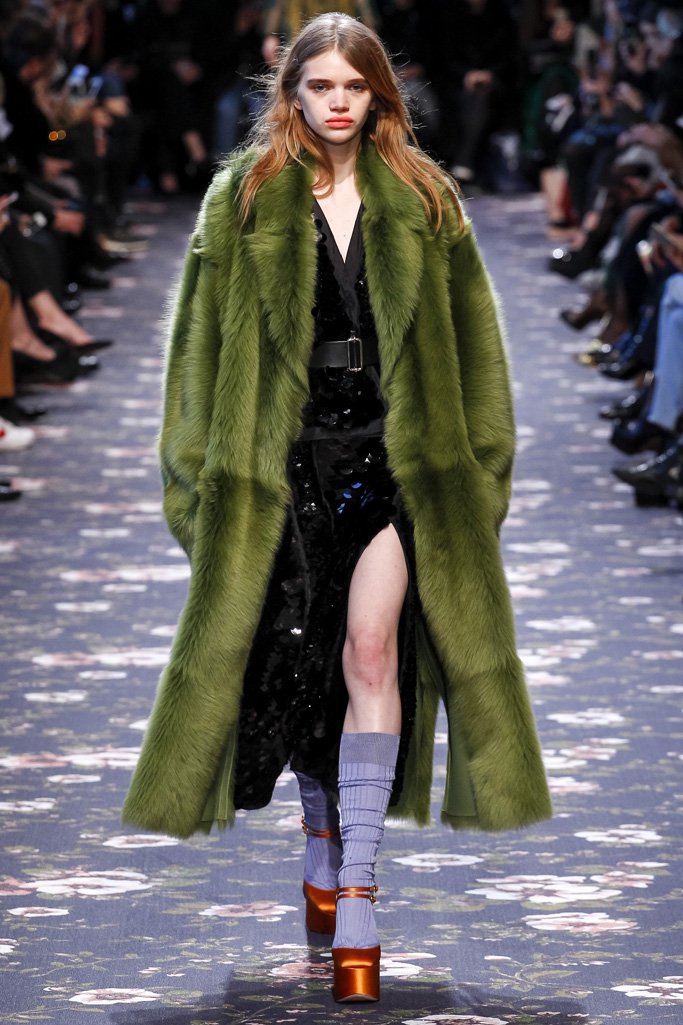 Rochas（巴黎罗莎）2024巴黎时装发布会女装秀 