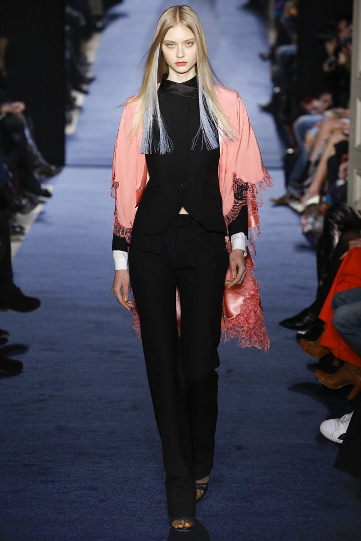 Alexis Mabille 2024巴黎时装周秋冬女装秀