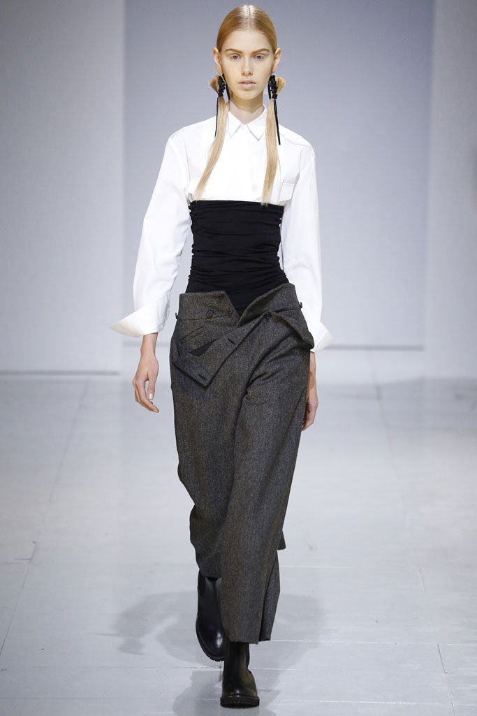 Chalayan（卡拉扬）2024巴黎时装周女装秀