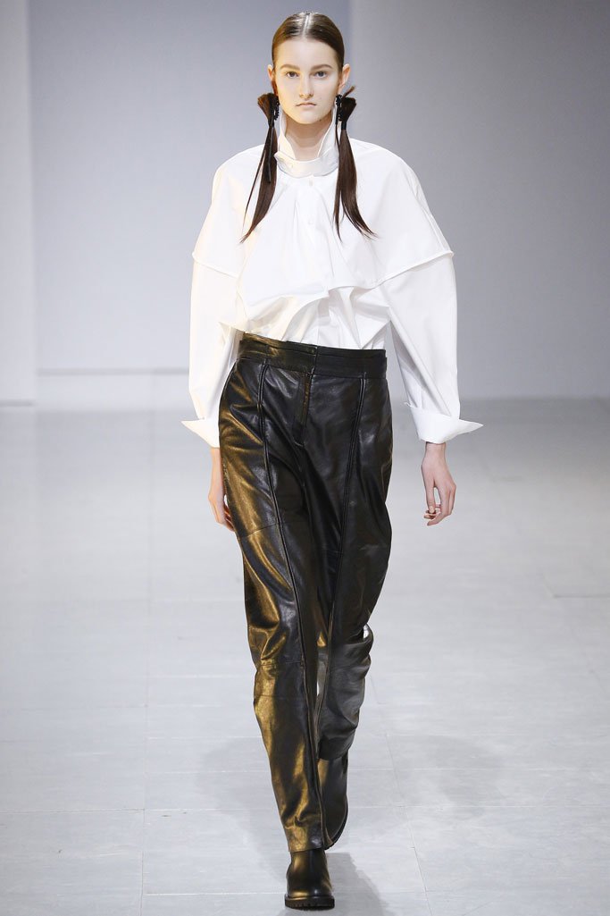 Chalayan（卡拉扬）2024巴黎时装周女装秀